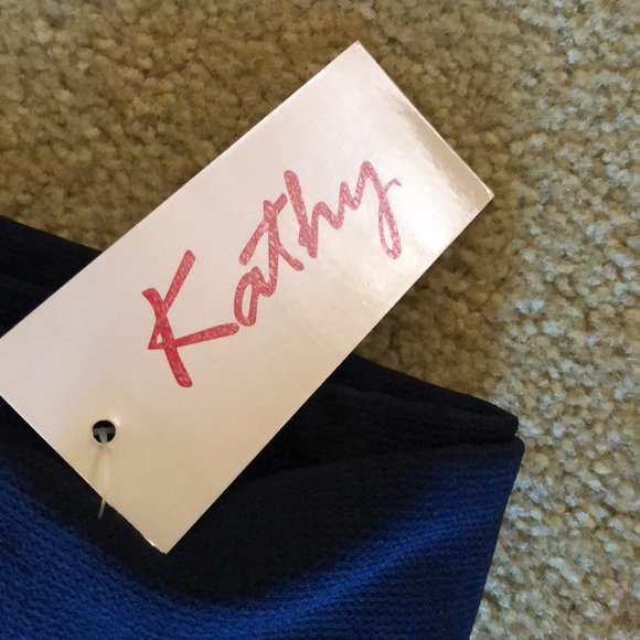 Bundle - Picture 2 of 6